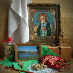 Jigsaw puzzle: Still life with the icon of Seraphim of Sarov