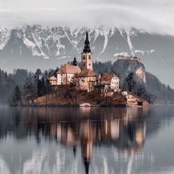 Jigsaw puzzle: Lake Bled