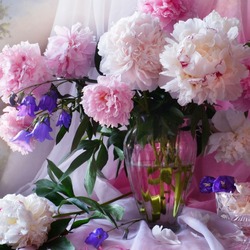Jigsaw puzzle: Peonies with bells