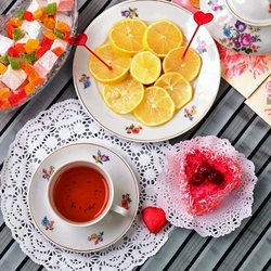 Jigsaw puzzle: Tea with sweets
