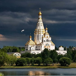 Jigsaw puzzle: Temple in Minsk