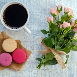 Jigsaw puzzle: Coffee and macaroons
