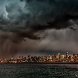Jigsaw puzzle: Storm over Seattle