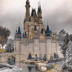 Jigsaw puzzles on topic «Castles»