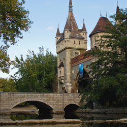 Jigsaw puzzle: Castle in Hungary