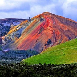Jigsaw puzzle: Iceland's colorful mountains