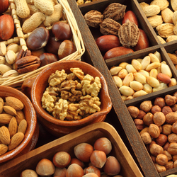 Jigsaw puzzle: Delicious nuts