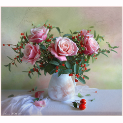 Jigsaw puzzle: Bouquet of roses and berries
