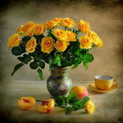 Jigsaw puzzle: Still life with yellow roses and peaches