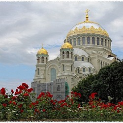 Jigsaw puzzle: Naval Cathedral. Kronstadt