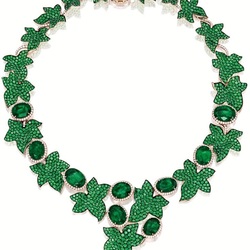 Jigsaw puzzle: Jewelry with emeralds