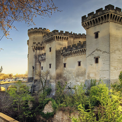 Jigsaw puzzle: Tarascon castle