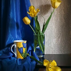 Jigsaw puzzle: Yellow tulips