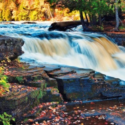 Jigsaw puzzle: Waterfall