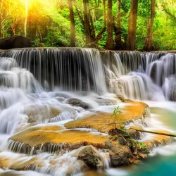 Jigsaw puzzle: Waterfall