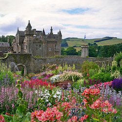 Jigsaw puzzle: Abbotsford Castle