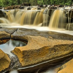 Jigsaw puzzle: Waterfall