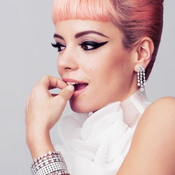 Jigsaw puzzle: Lily allen