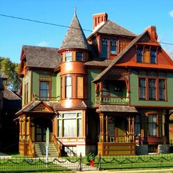 Jigsaw puzzle: Victorian house in California