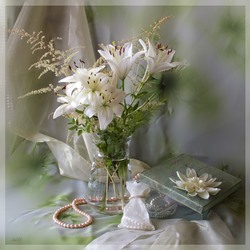 Jigsaw puzzle: White lilies