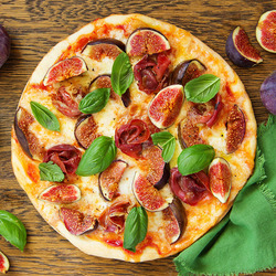 Jigsaw puzzle: Sweet pizza