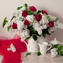 Jigsaw puzzle: White-red bouquet