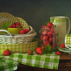Jigsaw puzzle: Still life with strawberries