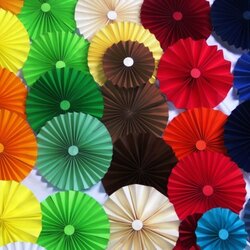 Jigsaw puzzle: Paper umbrellas
