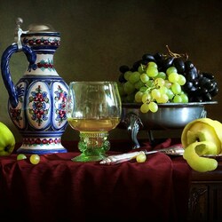 Jigsaw puzzle: With apples and grapes