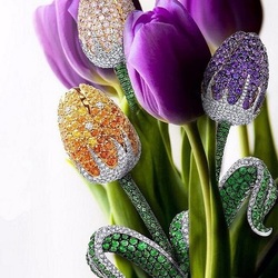 Jigsaw puzzle: Blooming jewels