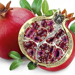 Jigsaw puzzle: Fruit jewelry