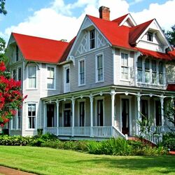 Jigsaw puzzle: Victorian house in California