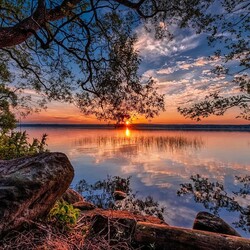 Jigsaw puzzle: Sunset over the lake