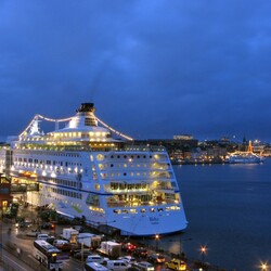 Jigsaw puzzle: Cruise liner 'Birka Stockholm'