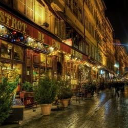Jigsaw puzzle: Evening streets