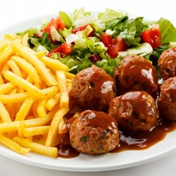 Jigsaw puzzle: Meatballs with French fries