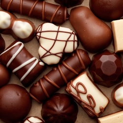 Jigsaw puzzle: Assorted chocolate