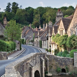 Jigsaw puzzle: Street in the village
