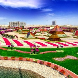 Jigsaw puzzle: Dubai Miracle Garden