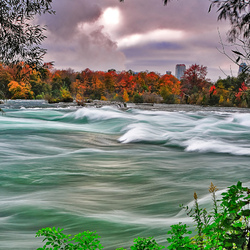Jigsaw puzzle: Fast river