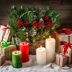 Jigsaw puzzle: Christmas composition