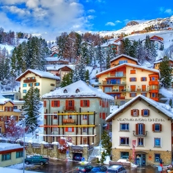 Jigsaw puzzle: Snowy town