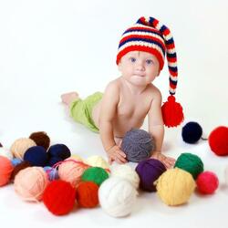 Jigsaw puzzle: Mom loves to knit
