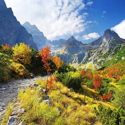 Jigsaw puzzle: Mountain valley