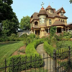 Jigsaw puzzle: Victorian house