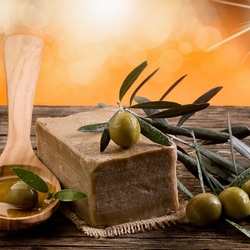 Jigsaw puzzle: Olive soap