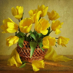Jigsaw puzzle: Yellow tulips
