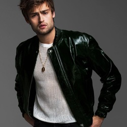 Jigsaw puzzle: Douglas Booth