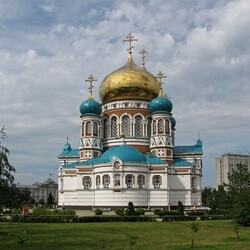 Jigsaw puzzle: Holy Assumption Cathedral