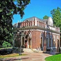Jigsaw puzzle: Small Palace in Tsaritsyno